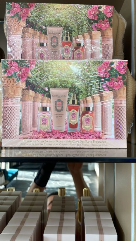 rose coffret